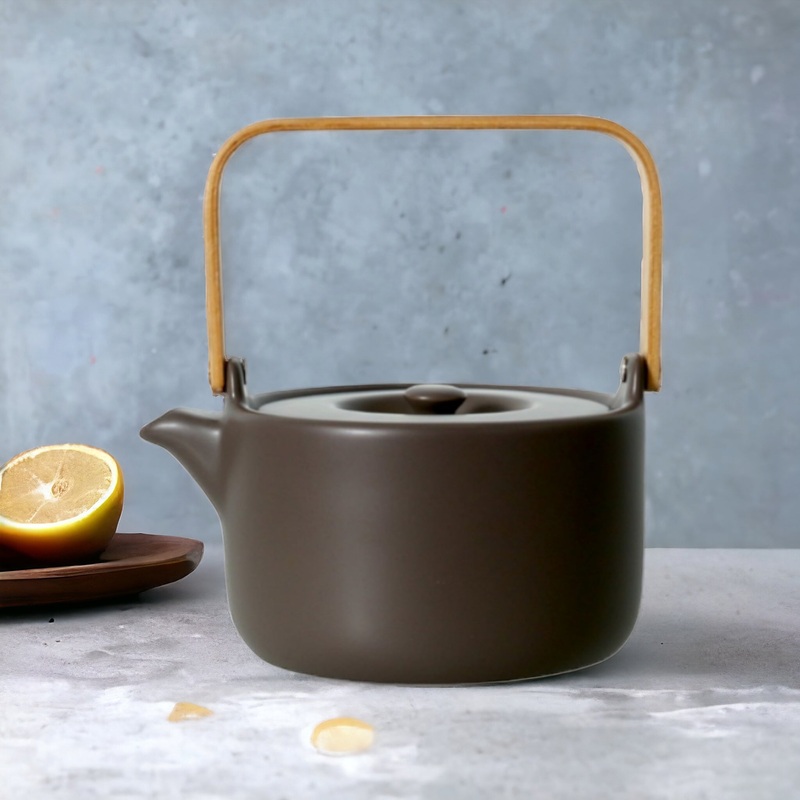 Secret de Gourmet Terra Ceramic Teapot with Infuser & Bamboo Handle