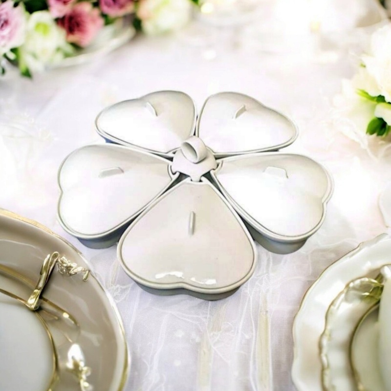 Ceramic Heart Snack Platter with Lid 16.5inch 24×12.5cm
