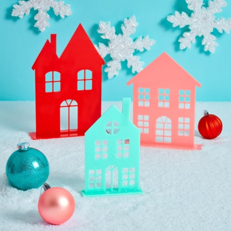 COLORFUL ACRYLIC HOLIDAY HOUSES