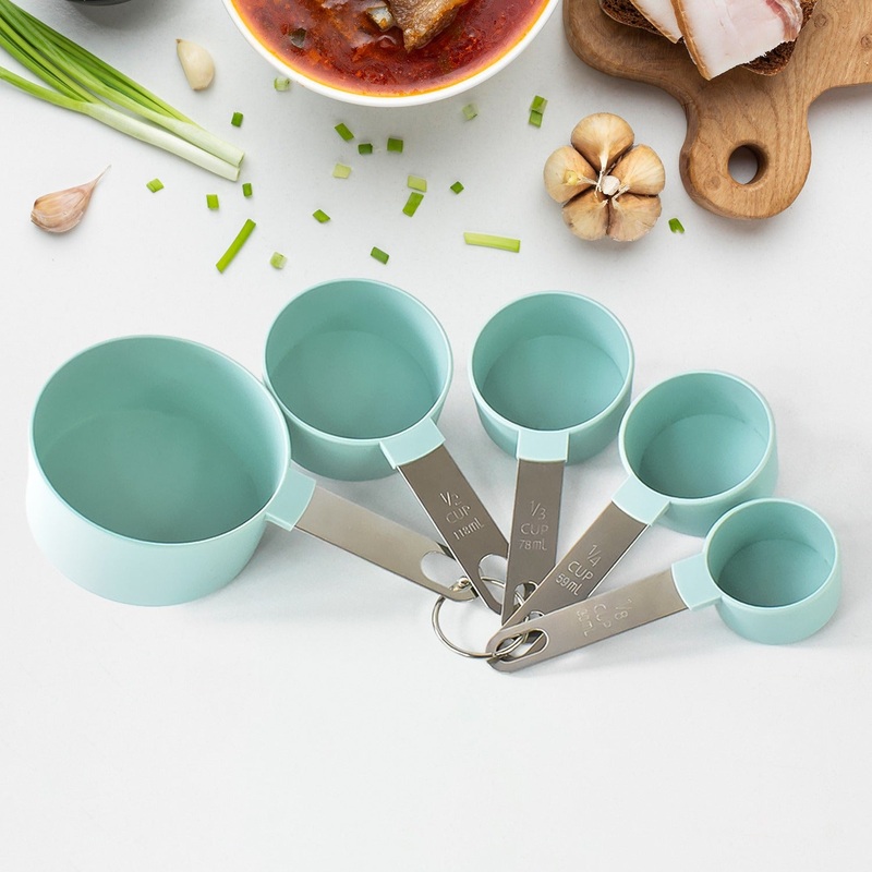 Stainless Steel and Plastics Measuring Cups (5 Pcs Set)