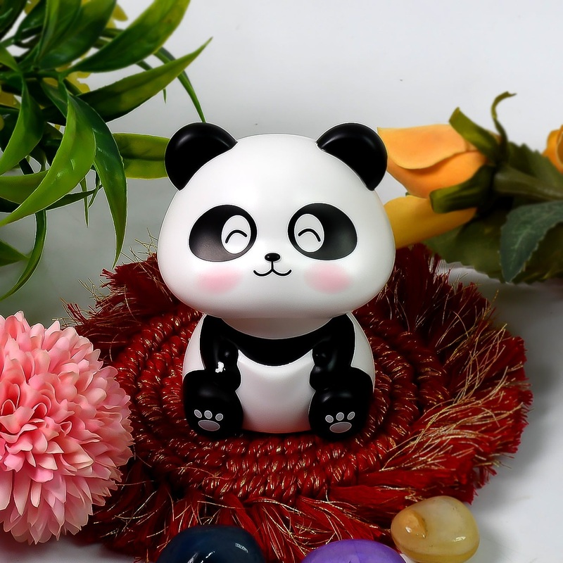 Solar Powered Moving Panda Car Dashboard Decoration  1 Pc
